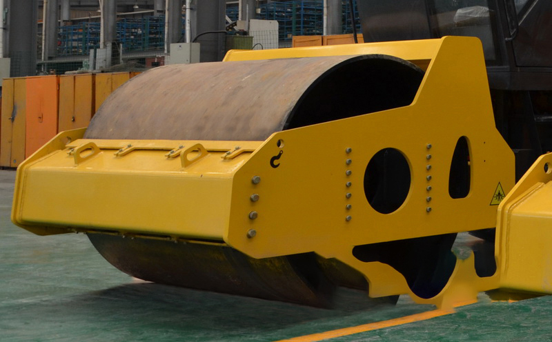 SL12TZ Towed Vibratory Roller